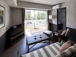 フォレストステージ（ジャグジー付き）