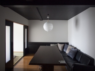 一棟貸し切りの宿