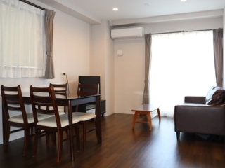 【禁煙】ファミリールーム【2LDK】ベッド×４／小型犬同伴可