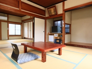 16畳和室【トイレ・洗面付き】