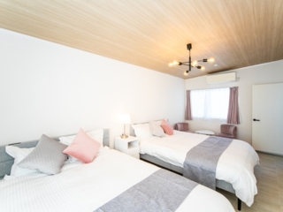 ナガシマスパーランドまで５分温泉が出る一軒家貸切