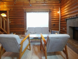 【コテージ】120平米・離れ貸切（2階建/暖炉・デッキ付）