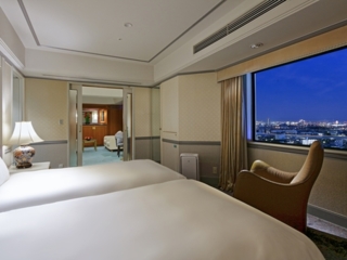 ドッグステイジュニアスイートルーム(64.4平米)　喫煙可