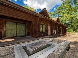 ペットもいっしょにお泊りできます。コテージ5人用