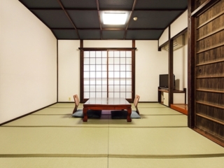 禁煙ペット可　エコノミーB　和室12畳　31平米