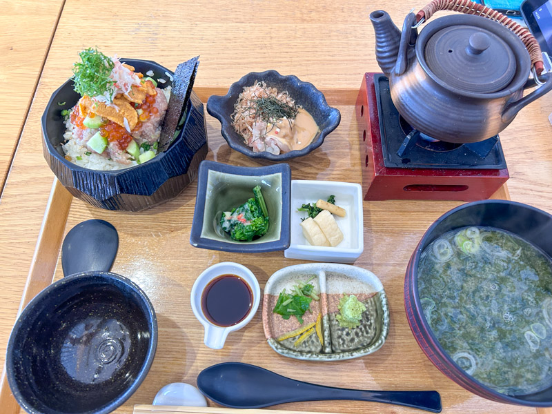館山なぎさ食堂