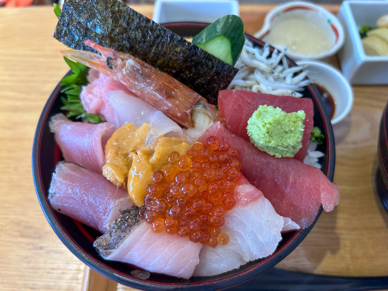 館山なぎさ食堂