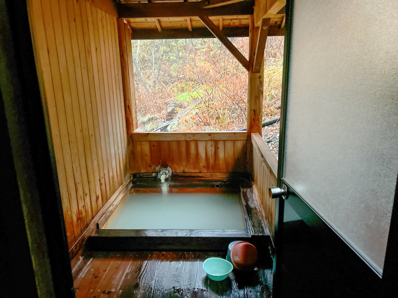 乗鞍高原温泉 湯けむり館 せせらぎの湯